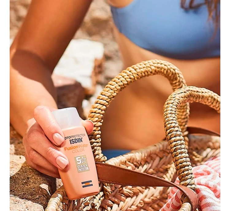 Imagen de Isdin Protector Solar Fusion Water Color Spf 50 + 50 ml