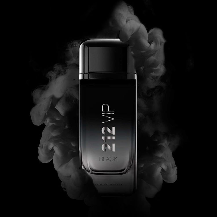 Imagen de Carolina Herrera Estuche 212 Vip Black Perfume de Hombre 100 ml + Gel Ducha