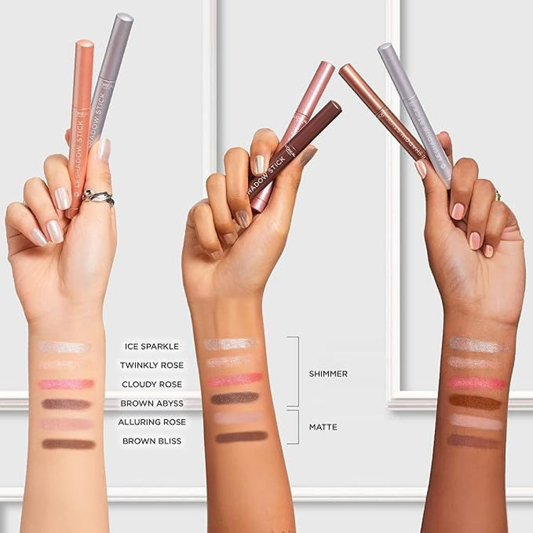 Imagen de L'Oreal París Sombra de Ojos  Hypnoteyes Le Shadow Stick  - - 100 Ice Sparkle