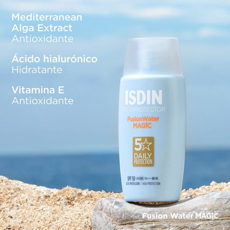 Imagen de Isdin Protector Solar Facial Fusion Water Magic Oil Control Spf 50+  50 ml