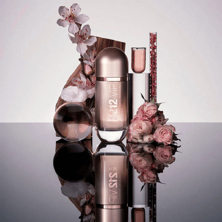 Imagen de Herrera 212 Vip Rose Dama Edp X 125 Ml